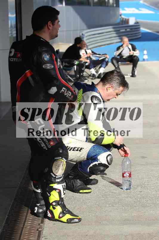 /Archiv-2024/01 26.-28.01.2024 Moto Center Thun Jerez/Boxenimpressionen/26.01.2024